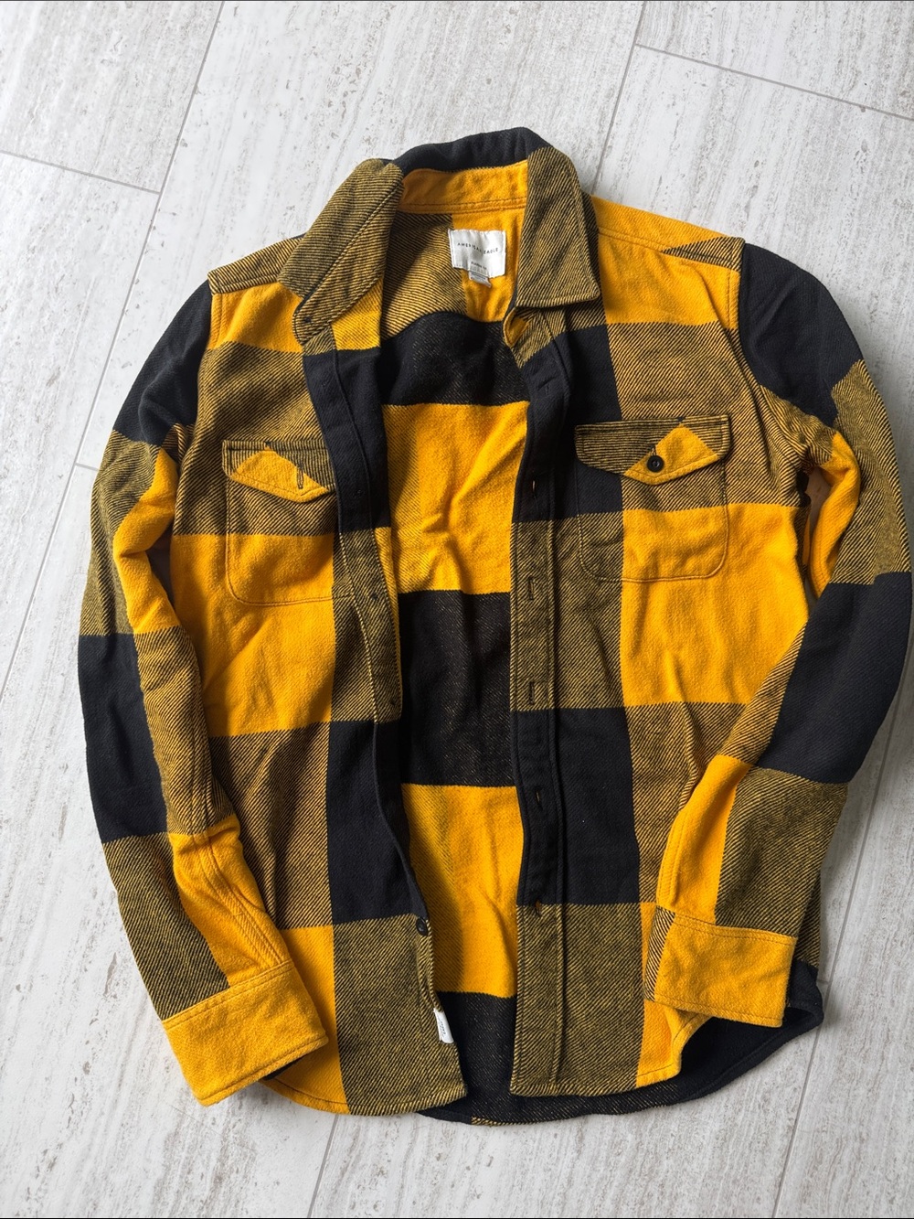 American Eagle Outfitters Yellow and Black Plaid Shirt Jacket